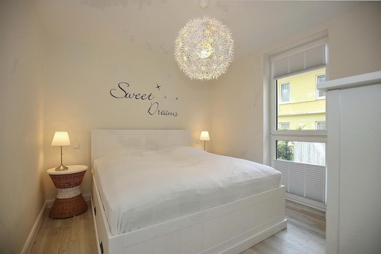 Strandvilla Scholle - Dorsch Wohnung 02 Болтенхаген Екстериор снимка