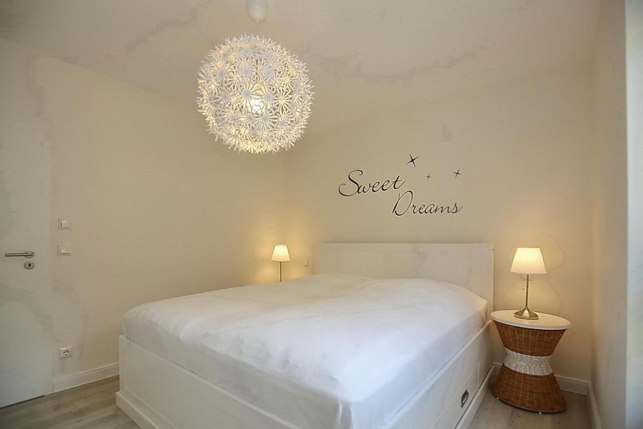 Strandvilla Scholle - Dorsch Wohnung 02 Болтенхаген Екстериор снимка